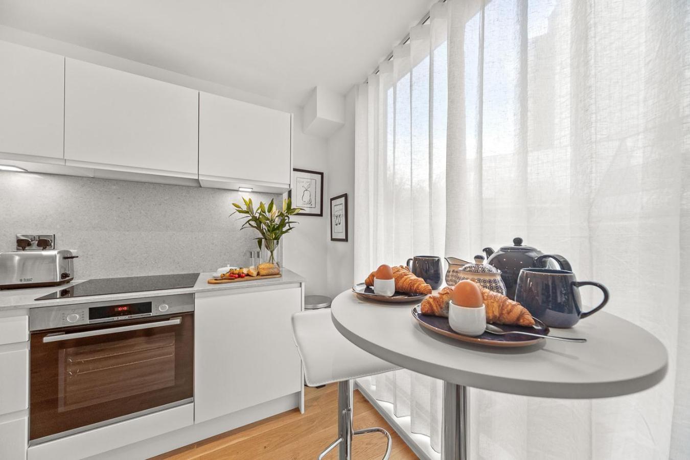 Atlas House Three Harrogate Esterno foto