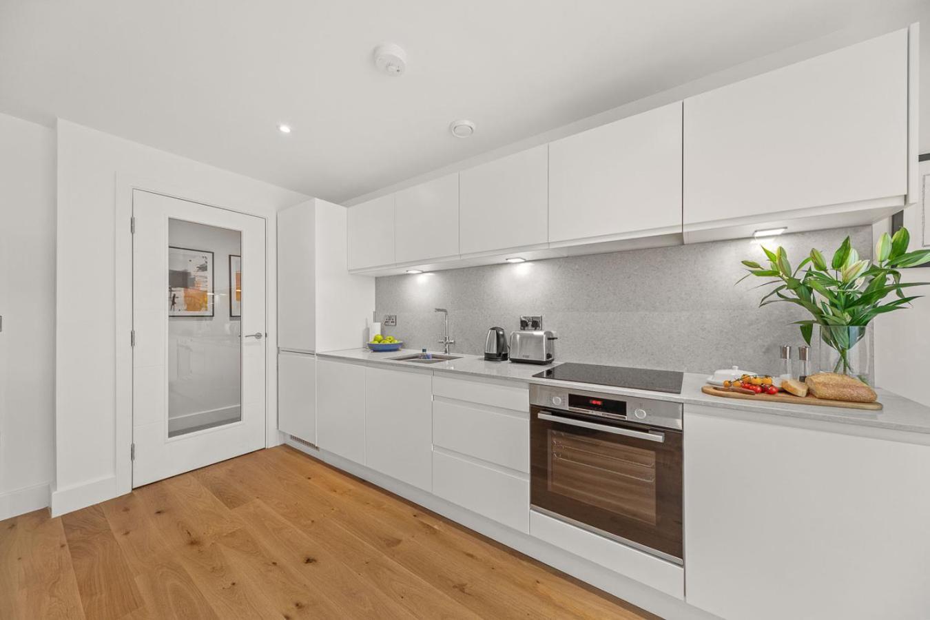 Atlas House Three Harrogate Esterno foto