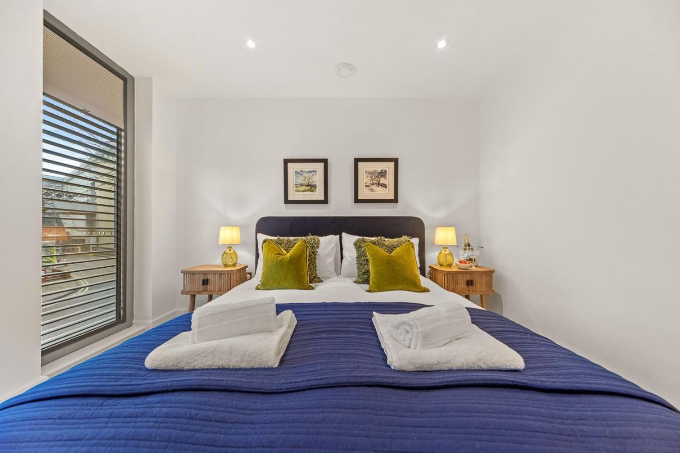 Atlas House Three Harrogate Esterno foto