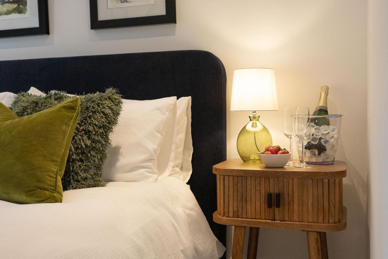 Atlas House Three Harrogate Esterno foto